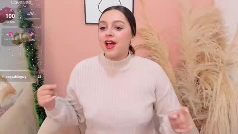 Erika Mendez online show from December 3, 7:58 pm