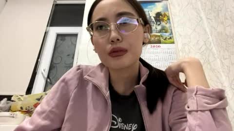 Luna online show from June 1, 8:10 pm