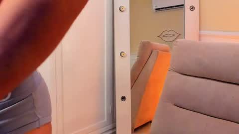 eros_becker_ online show from April 10, 6:30 am