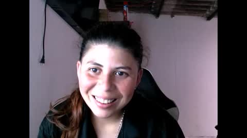 Sara online show from May 17, 8:18 pm