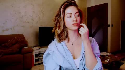 LylaXXX online show from February 28, 12:31 pm