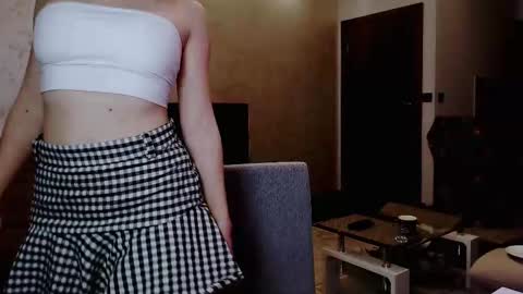 LylaXXX online show from February 24, 4:58 pm