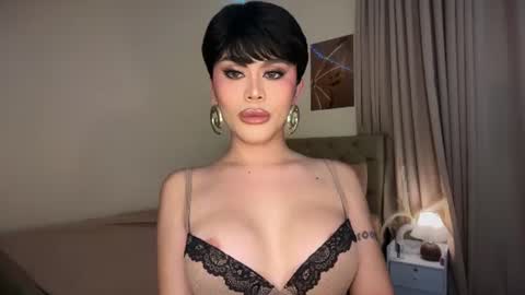 monica online show from July 28, 6:20 pm