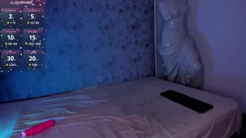 Eryx online show from December 14, 4:57 pm