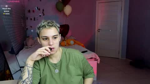 Amalia  Lexie online show from April 14, 11:35 am