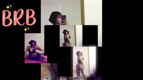 Snapshot of escarlett_wii chatting on February 15, 12:01 pm SCARLETT online show from February 15, 12:01 pm