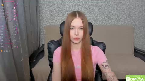 Snapshot of eshcka chatting on February 12, 8:29 pm Megan and Brad online show from February 12, 8:29 pm