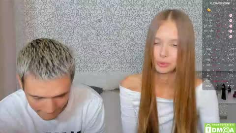 Snapshot of eshcka chatting on September 11, 1:12 pm Megan and Brad online show from September 11, 1:12 pm