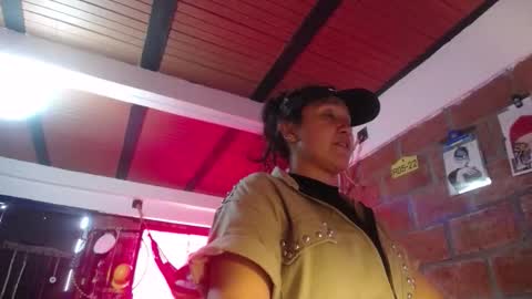 Eskela911 online show from March 2, 12:45 pm