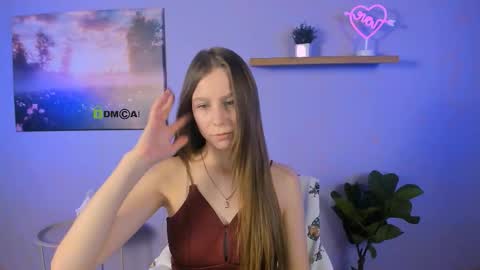 esme_moore_ online show from November 28, 8:38 pm