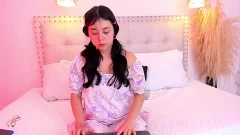 Esmeralda online show from November 25, 8:07 pm