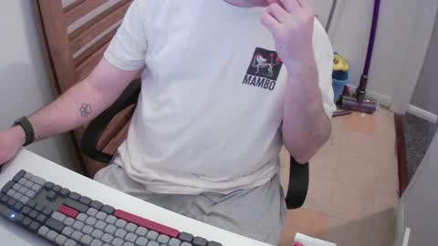 Morph online show from April 19, 7:49 pm