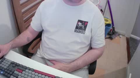 Morph online show from April 12, 7:51 pm