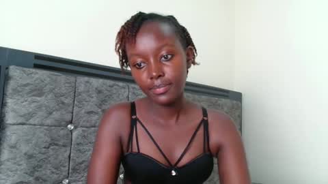 essypetite online show from December 5, 7:44 pm