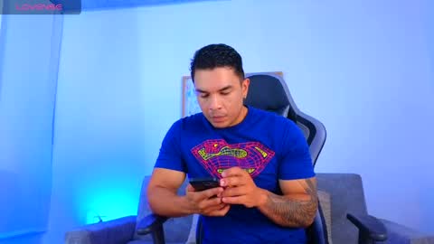 ESTEBAN online show from April 15, 12:41 pm