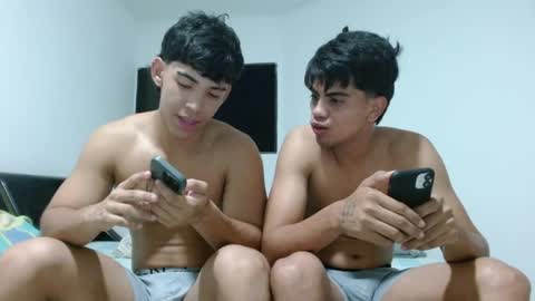 Snapshot of estebantamara chatting on September 17, 3:43 am Esteban Hotman online show from September 17, 3:43 am