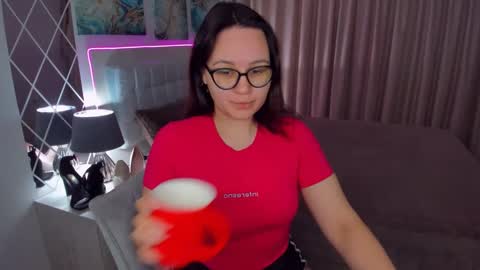 Odelia online show from January 24, 9:06 am