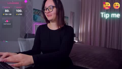 Odelia online show from February 8, 8:52 am