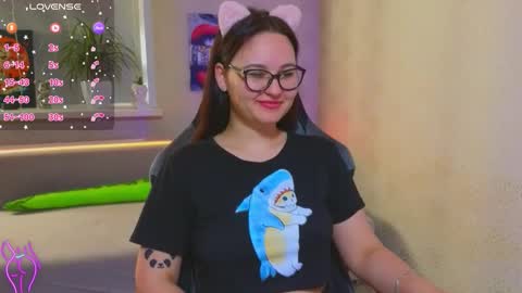 Snapshot of esterplayful chatting on September 23, 1:16 pm EsterPlayful online show from September 23, 1:16 pm
