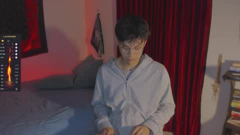 Esteban online show from October 17, 11:31 pm