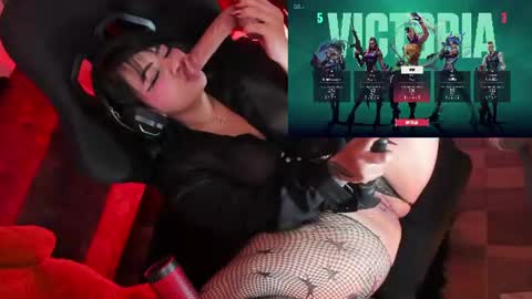 Aura online show from July 16, 2:42 pm