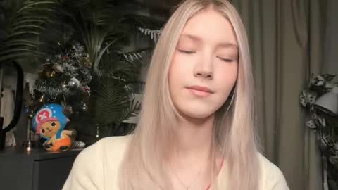 Natalie online show from January 14, 5:48 am