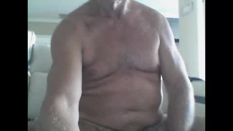 ET online show from March 2, 4:17 am