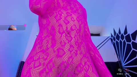 ethaancox online show from September 18, 8:57 pm