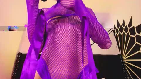 ethaancox online show from September 21, 9:19 pm