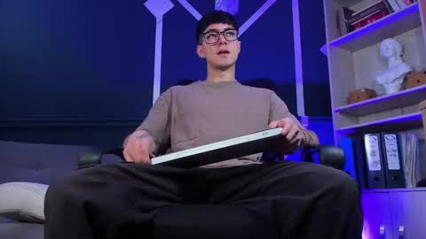 Etham online show from September 10, 4:08 pm