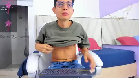 ethan12_ online show from June 24, 3:24 am
