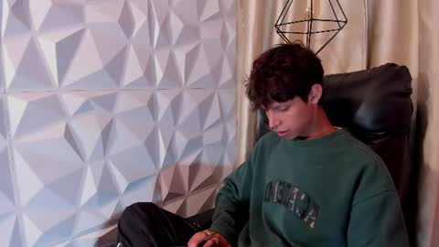 Ethan online show from July 8, 11:35 am