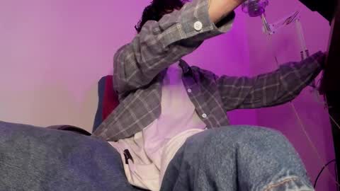 Ethan sykes online show from October 24, 5:14 pm