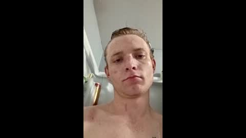 ethanbmx2001 online show from March 15, 6:00 pm