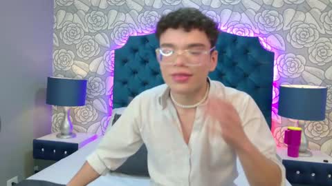 Ethan Leroy online show from October 7, 3:13 am