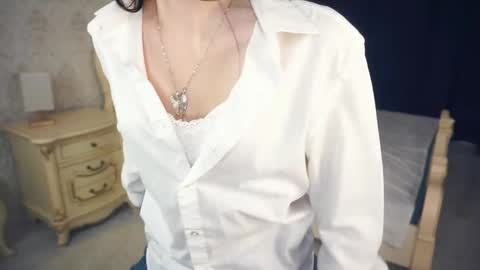 Pamula online show from November 9, 7:05 pm