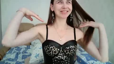 Snapshot of eva00186 chatting on March 12, 10:48 am eva00186 online show from March 12, 10:48 am