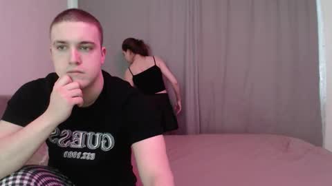 Eva  Alex online show from February 18, 7:30 am