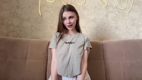 Eva Calvin online show from February 14, 5:43 am