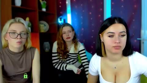 your dream online show from February 24, 8:45 pm