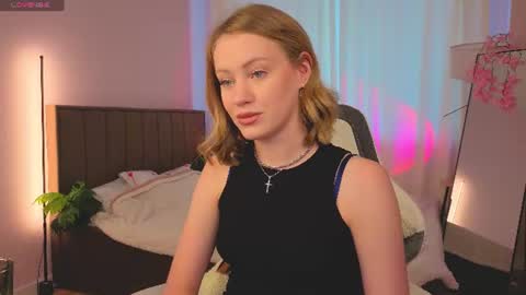 eva hamilton online show from July 16, 12:36 am