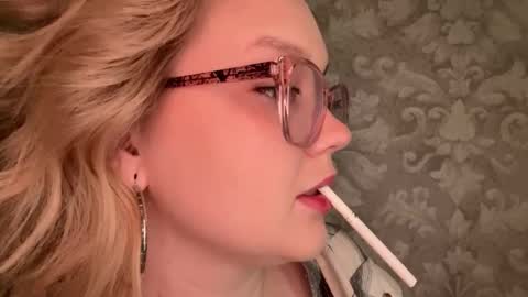 eva_kittenn online show from October 16, 6:51 pm