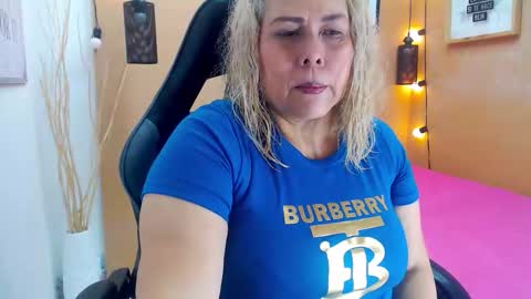 eva_love49 online show from November 17, 11:57 am