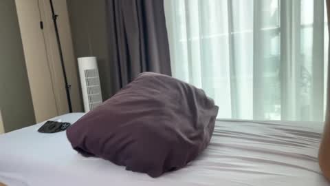 Eva and Nathan online show from March 8, 4:01 am