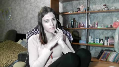 Eva The Princess online show from April 6, 4:30 pm