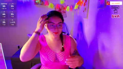 Eva  online show from November 22, 12:36 pm