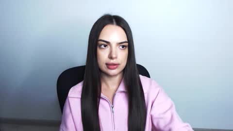 Eva online show from November 20, 2:58 pm