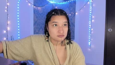 Eva  online show from April 3, 9:49 am