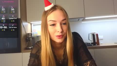 Hello Im Eva online show from December 27, 1:28 pm
