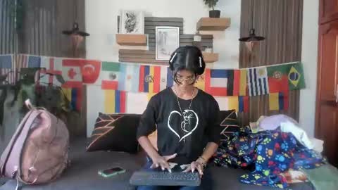 Eva online show from June 22, 1:18 pm